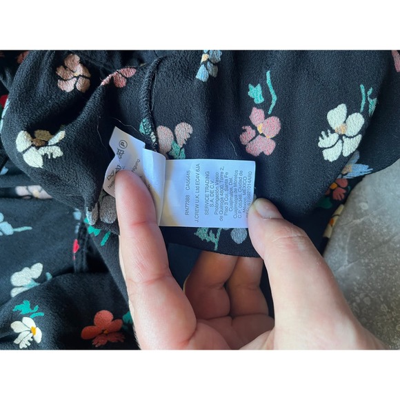 Madewell Black Colorful Floral Wrap Top in Pressed Flowers Size XXS 3/4 Sleeve - Picture 6 of 7